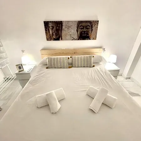 Bj. A Arguinan Apartman *